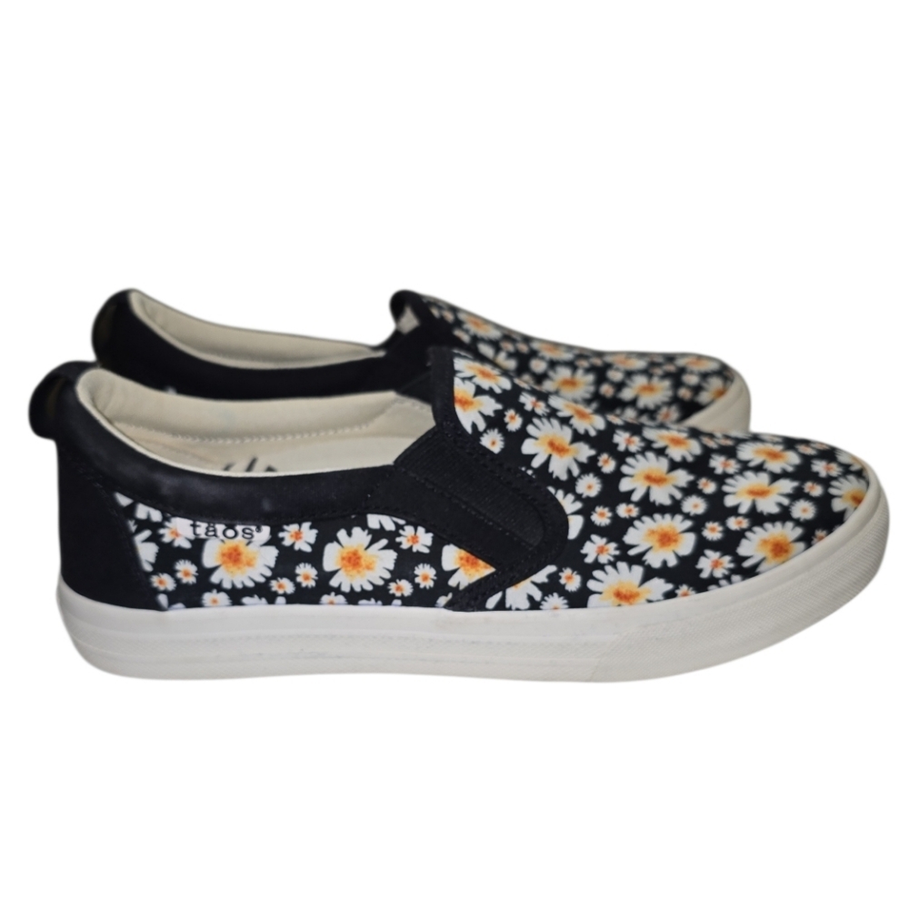 Taos Black Daisy Rubber Sole Slip-on Sneakers 7.5 Canvas Removable Footbed - Picture 4 of 8